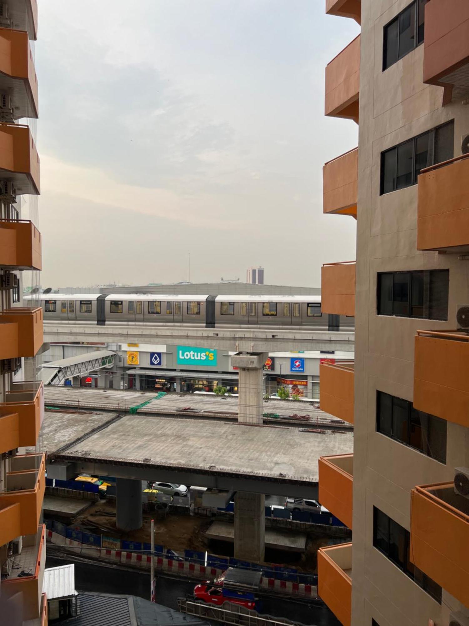 Mall Suites Hotel Bangkok Exterior photo